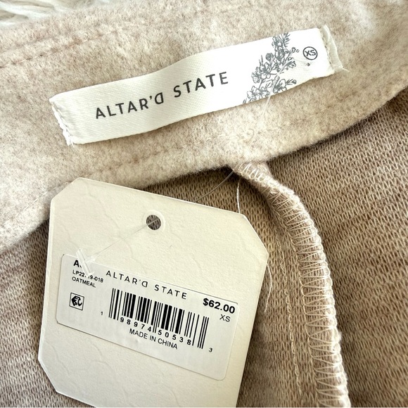 NWT Altar’d State XS Oatmeal Megan Welt Pocket Cheer Skirt Skort - Picture 3 of 11